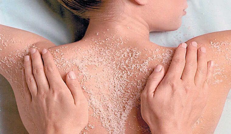 Cách tẩy tế bào chết toàn thân đúng chuẩn để đạt hiệu quả cao nhất